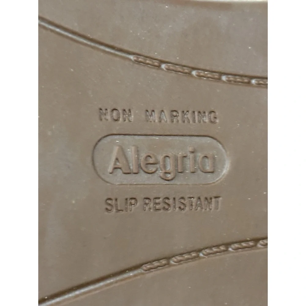 Alegria Women's Tan Leather Slip-On Ankle Booties Shoes Size 37.5 Slip Resistant